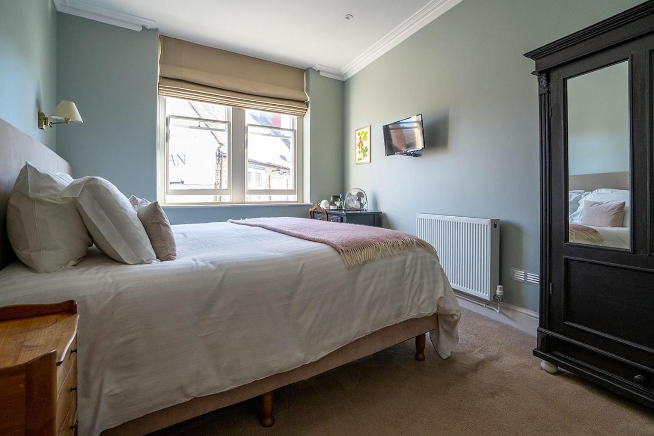Bed and Breakfast Bistro Lotte Фроум Экстерьер фото